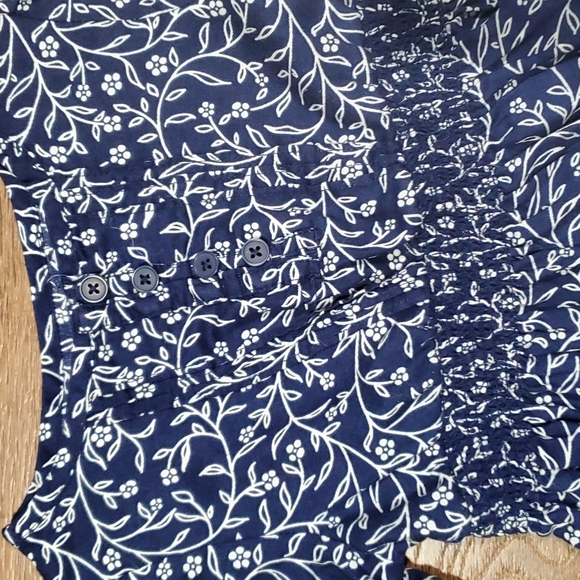 THREE DRESSES.      #3864 - Picture 4 of 12